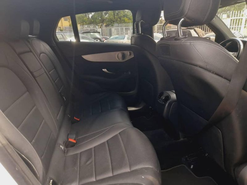 Thumbnail 6 of 2019 Mercedes-Benz GLC-Class